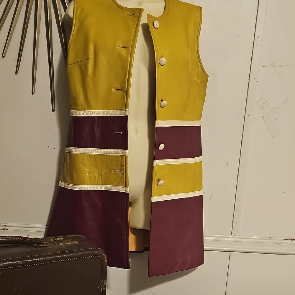 Your opportunity to own Something truely Vintage, 70's  Leather Shift Dress Vest - Picture 2 of 16